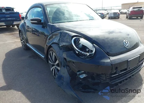 2012 Volkswagen Beetle 2.0T z USA, uszkodzony, nr VIN 3VWV67AT0CM652671
